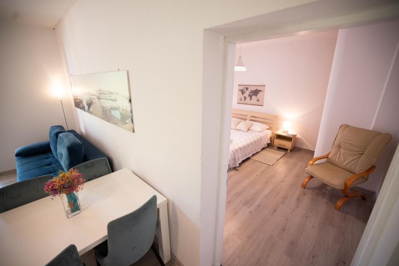 Apartments And A Room Ina ซาดาร์ ภายนอก รูปภาพ