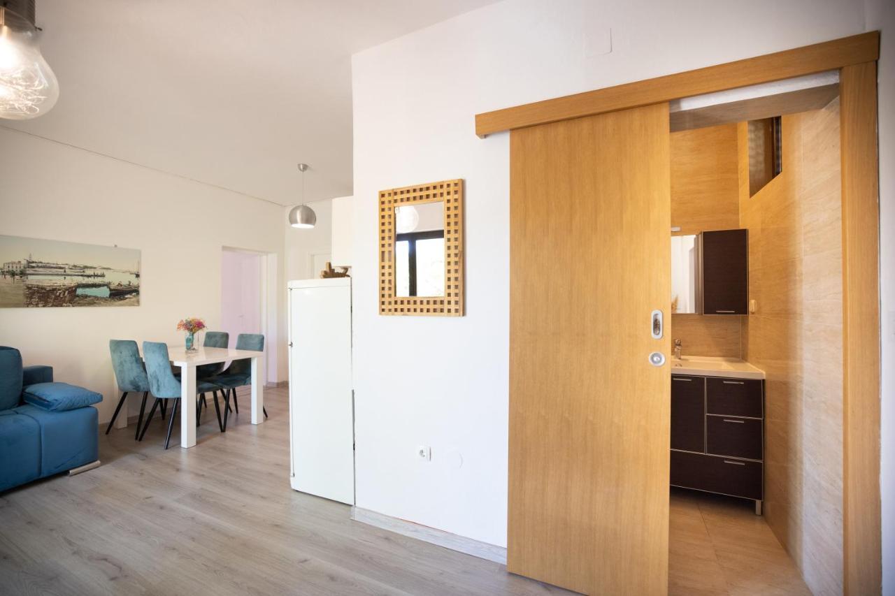 Apartments And A Room Ina ซาดาร์ ภายนอก รูปภาพ