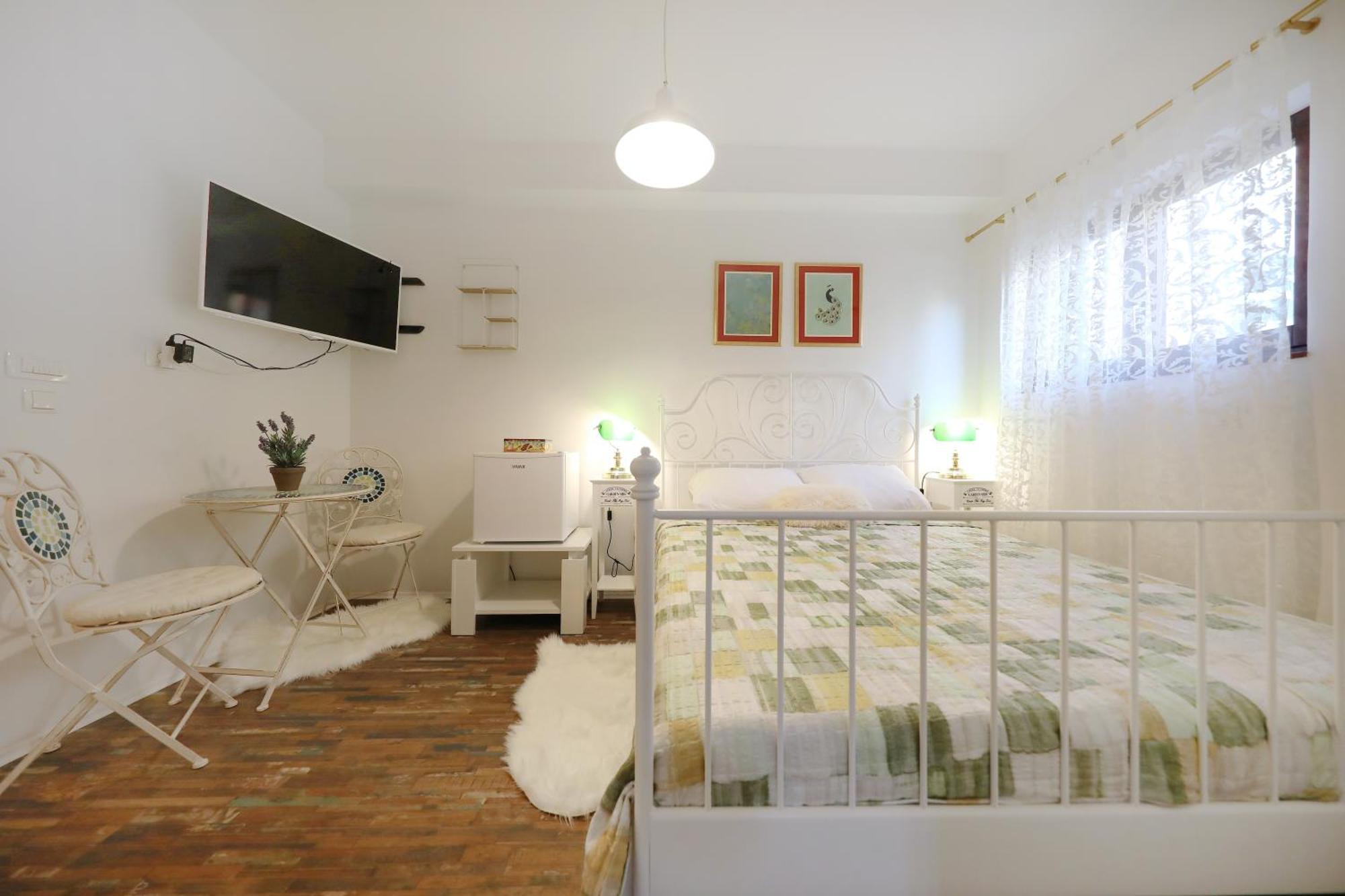 Apartments And A Room Ina ซาดาร์ ภายนอก รูปภาพ