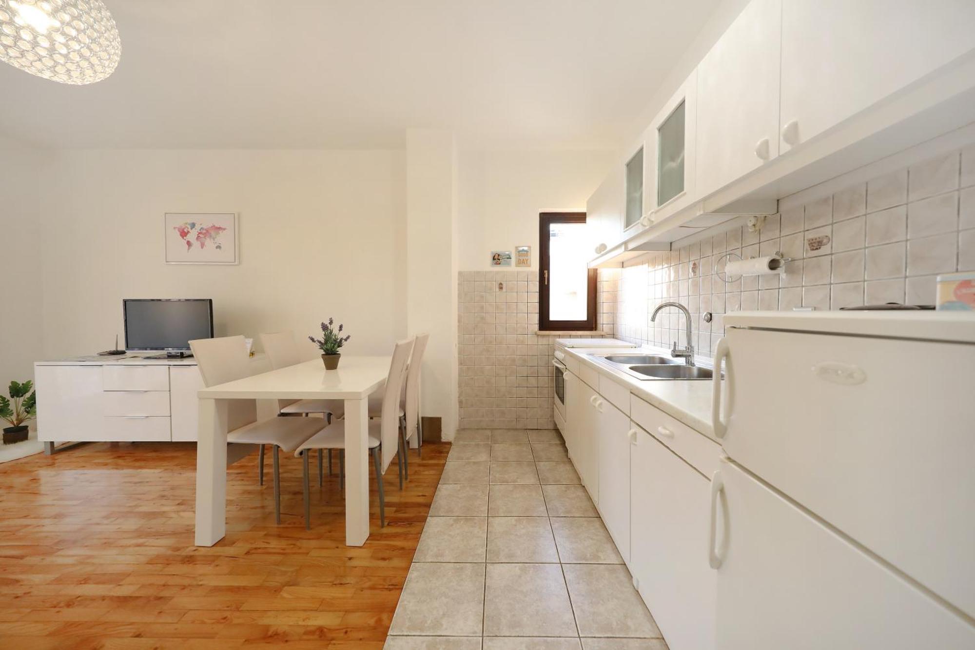 Apartments And A Room Ina ซาดาร์ ภายนอก รูปภาพ