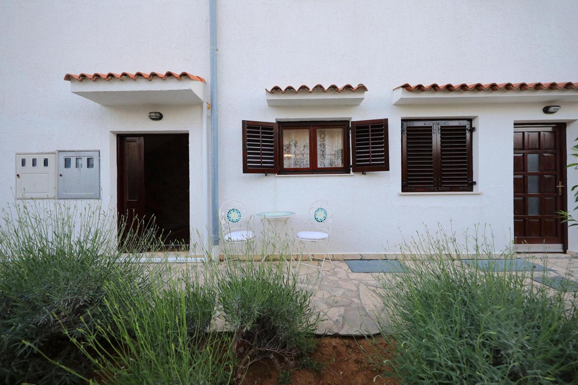 Apartments And A Room Ina ซาดาร์ ภายนอก รูปภาพ